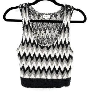 POL Chevron Pattern Tank Women's L Y2K Black Gray White Fuzzy Texture Zig Zag